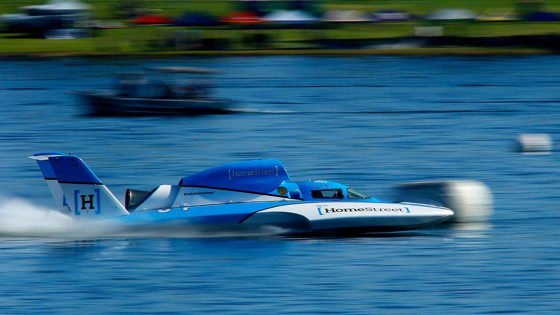 Hydroplane driver Jimmy Shane part of team that put Jeff Bezos into space