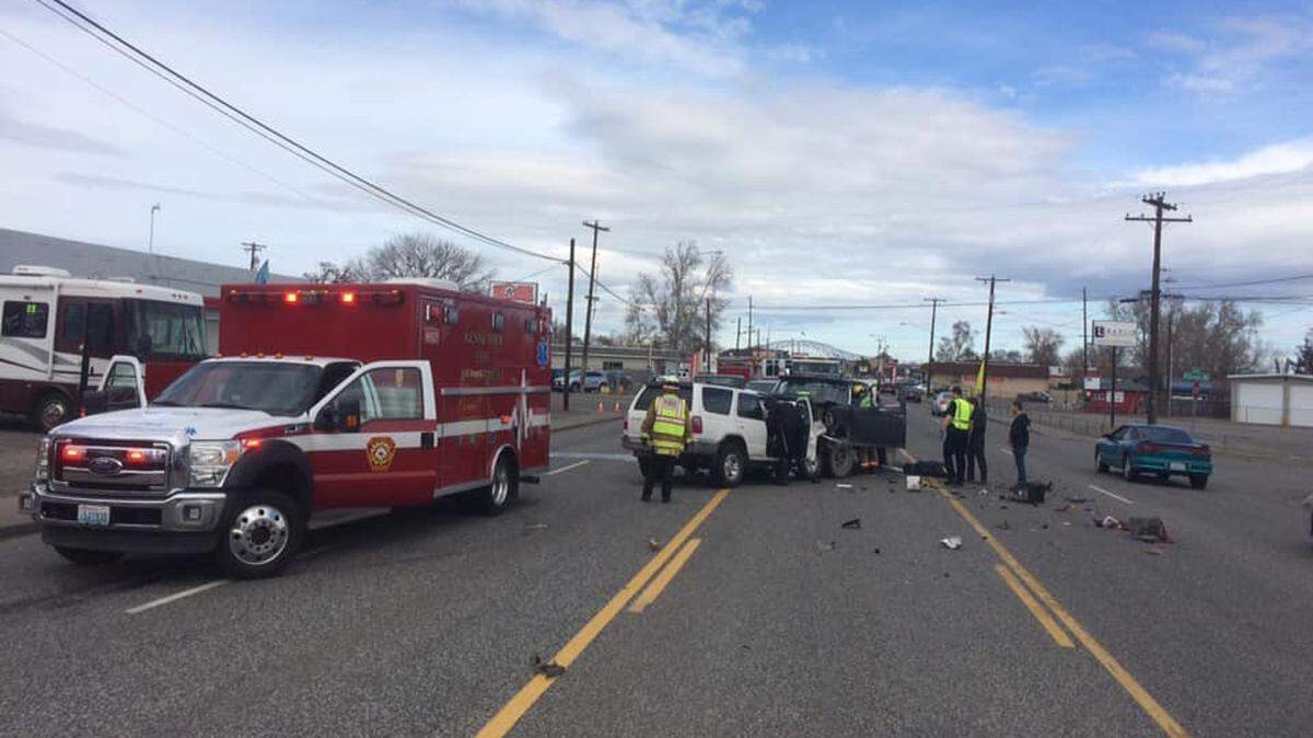 Stanley Moreman, 71, died 11 days after a crash April 3 on West Columbia Drive near Hubby’s Pizza in Kennewick.