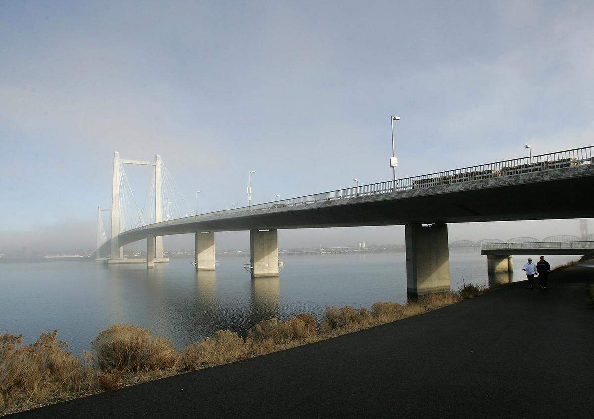 Air quality in the Tri-Cities was rated as “unhealthy for sensitive groups” Tuesday morning because of stagnant air, but it should be improving, says the National Weather Service.