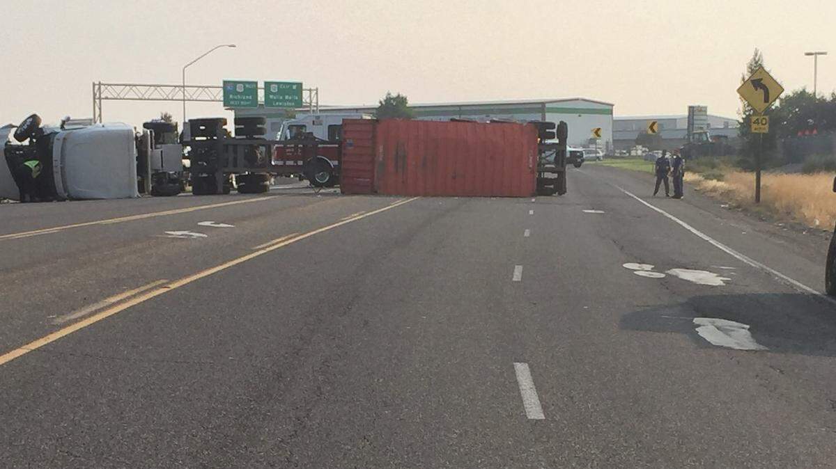 Crews are working on moving a semi out of the road on Highway 397 in Pasco. It’s unclear what caused the semi to crash.
