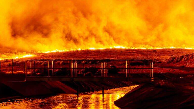 Evacuations lifted after 600-acre Nine Canyon Fire south of Tri-Cities
