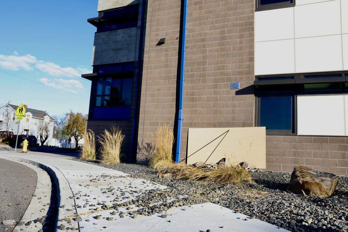 A car crashed into Jefferson Elementary School on George Washington Way in Richland on Thanksgiving night.