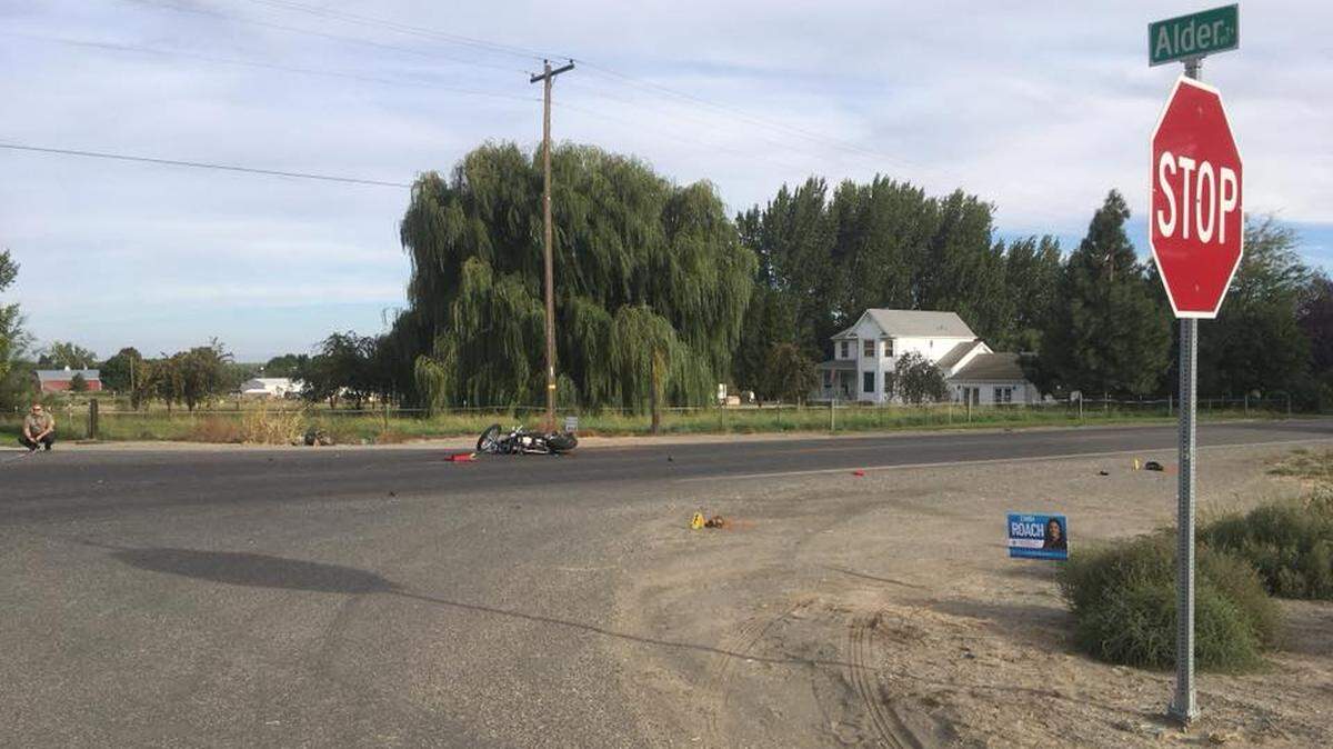 Franklin County Sheriff’s Office deputies responded to the scene of a serious injury accident involving a school bus and a motorcycle late Monday afternoon.