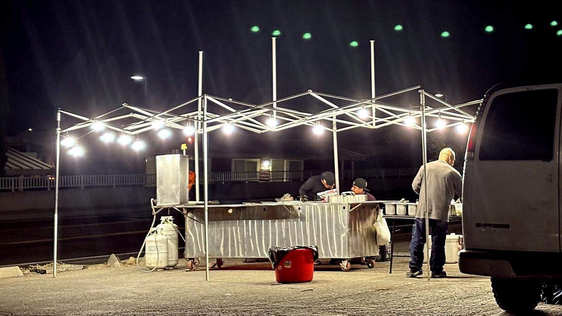 Illegal pop-up taco stands are coming back, WA health officials have a plan