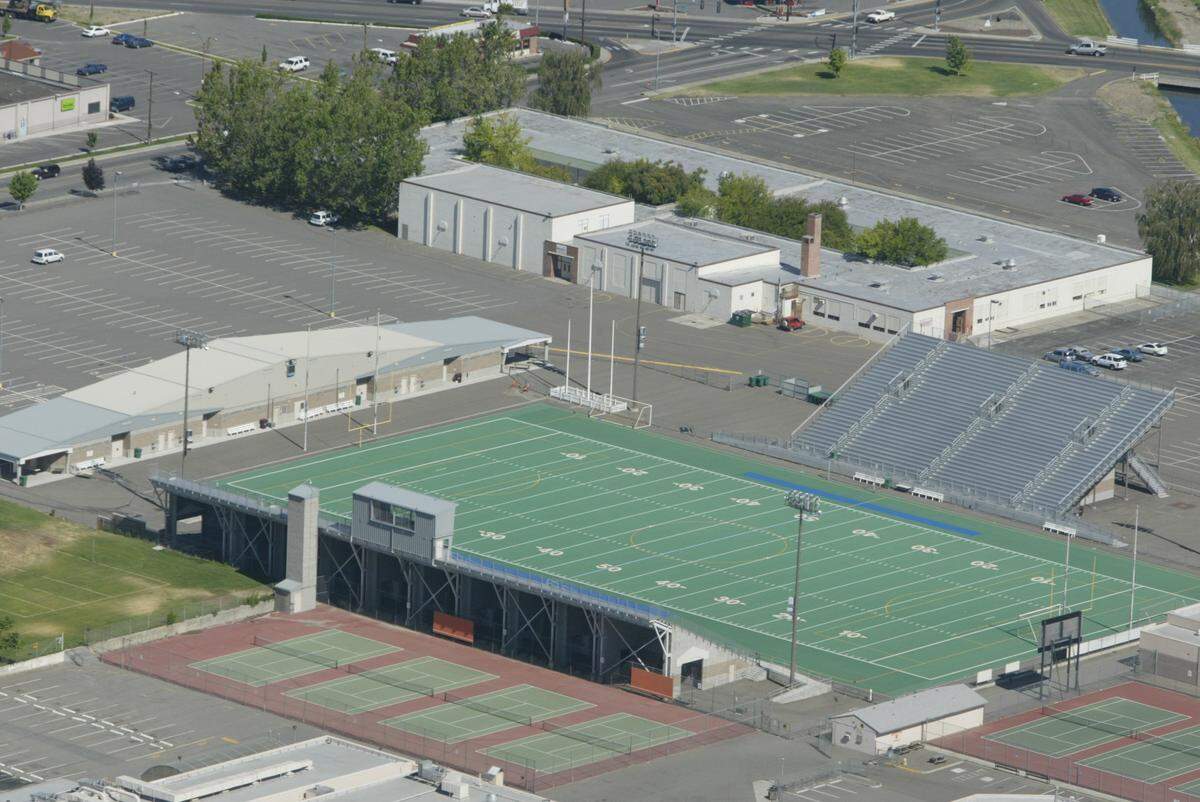 The lights at Lampson Stadium will shine bright Friday night to honor Kennewick, Kamiakin spring athletes and 2020 graduates.