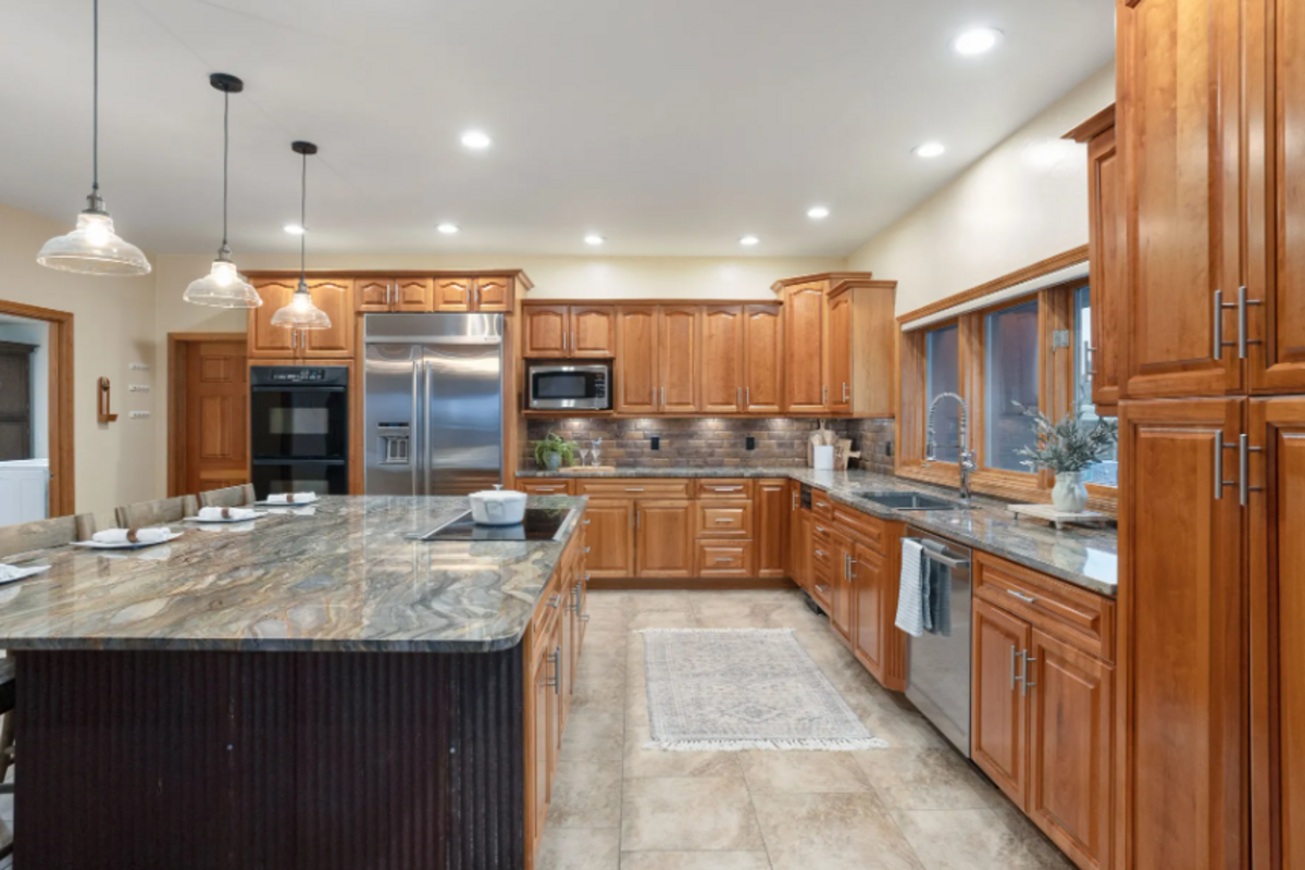 Main kitchen