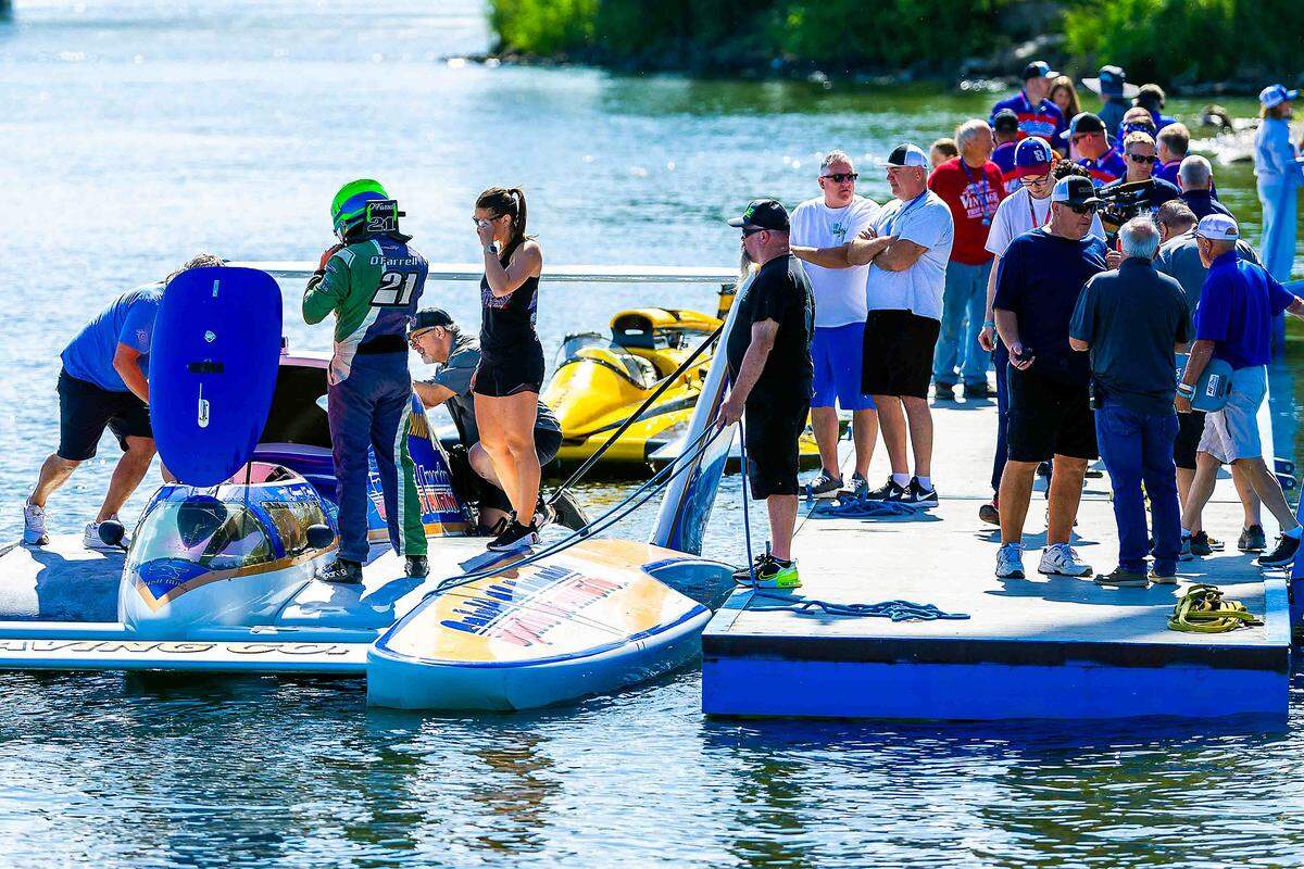 Gunnar O’Farrell, driver of the U-21 Spirit of America, prepares for a test run during H1 Unlimited spring testing on the Columbia River Saturday in Kennewick. The young driver returned to the Tri-Cities course one year after flipping his boat during preseason testing on the same stretch of river.