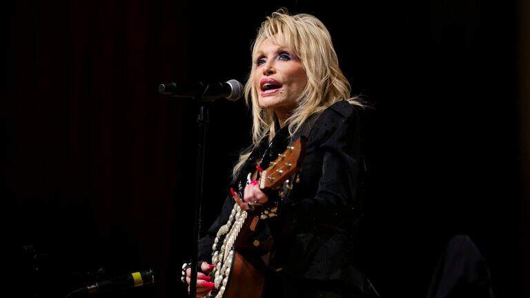 Celebrate Dolly Parton’s life and legacy at Tri-Cities memorial, book drive