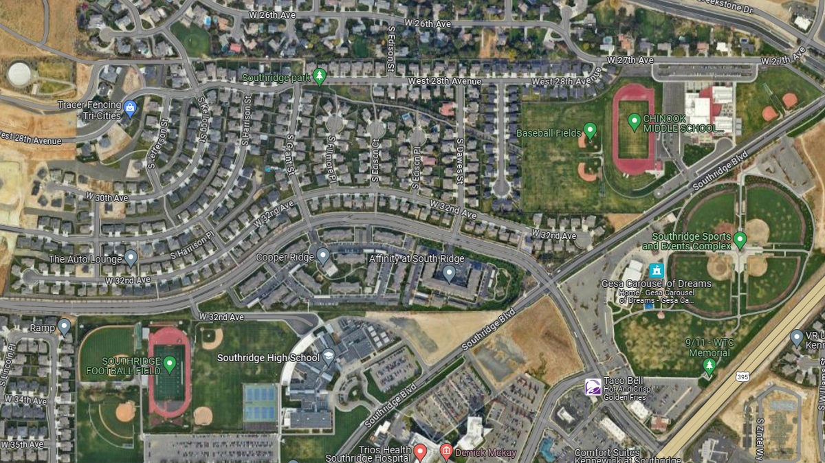A cooking fire damaged a Kennewick apartment building Tuesday afternoon.