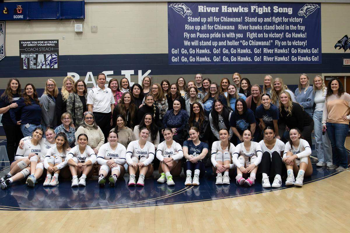 Jim Steach has spent 40 years coaching volleyball teams at Pasco and Chiawana high schools.