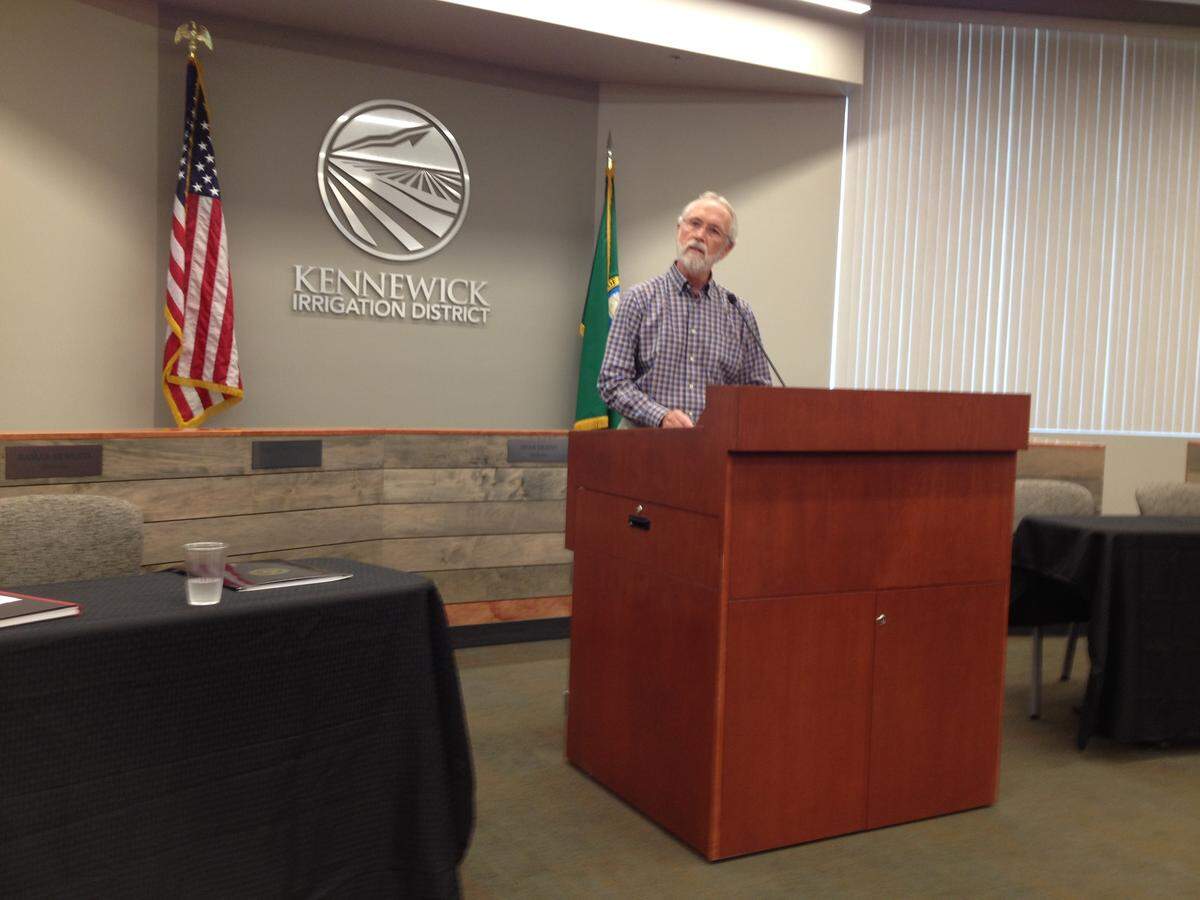 Rep. Dan Newhouse, announced in the Kennewick Irrigation District board room on Monday that he had introduced legislation to convey ownership of canals and other assets from the Bureau of Reclamation to the KID.