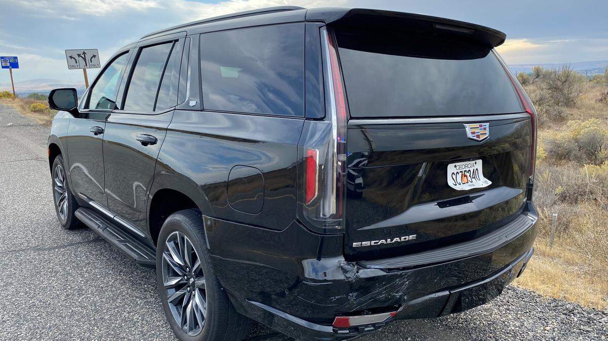 The Washington State Patrol said scammers used this Cadillac Escalade to lure in potential victims on the side of a Tri-City highway.
