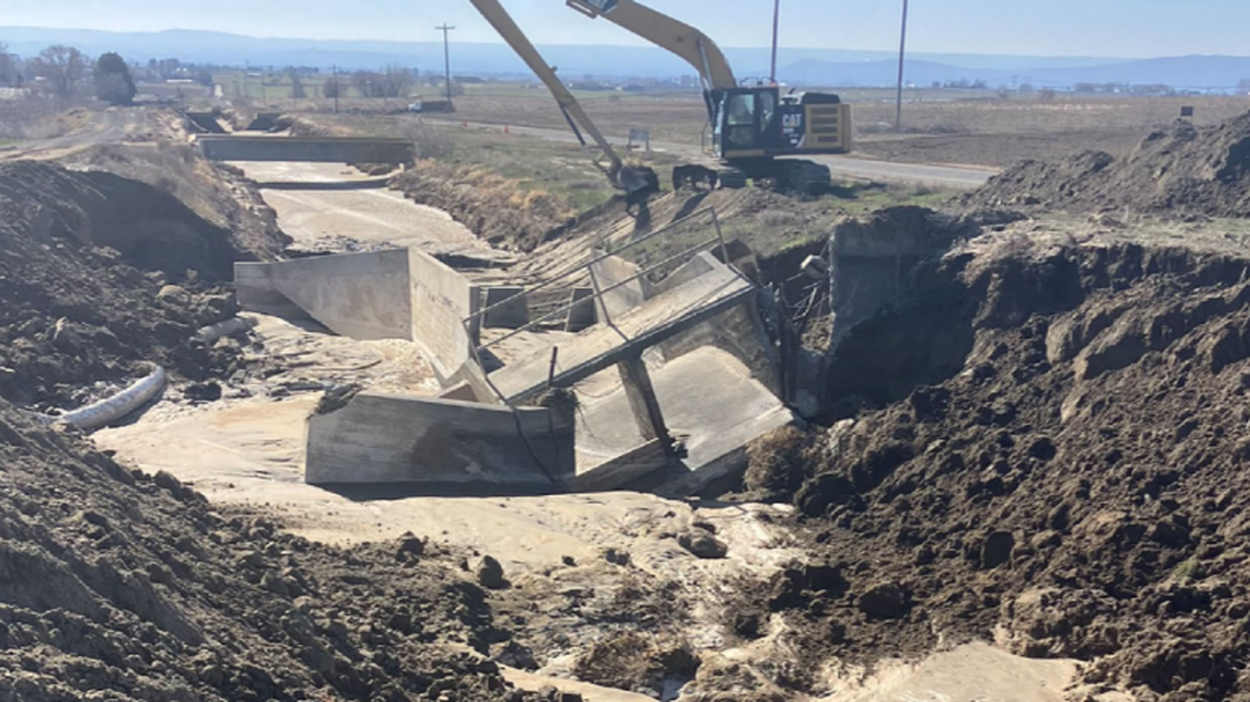 Major canal breach north of Tri-Cities puts damper on start to $2.7B growing season