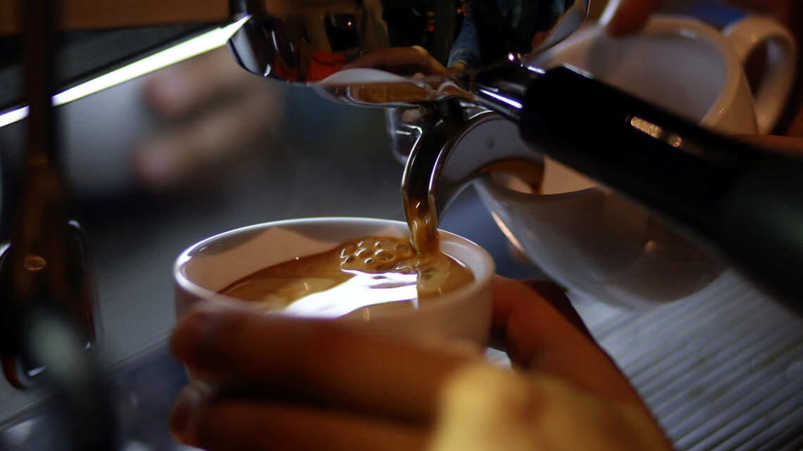 When a Pasco coffee shop closed, a barista decided to reopen it herself