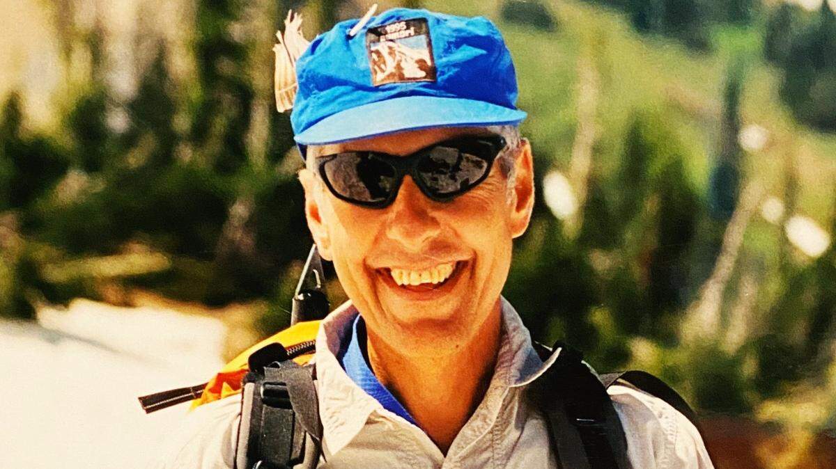 Geoscientist John Zachara spent his career at the Pacific Northwest National Laboratory in Richland, becoming a leader of larger and more complex projects.