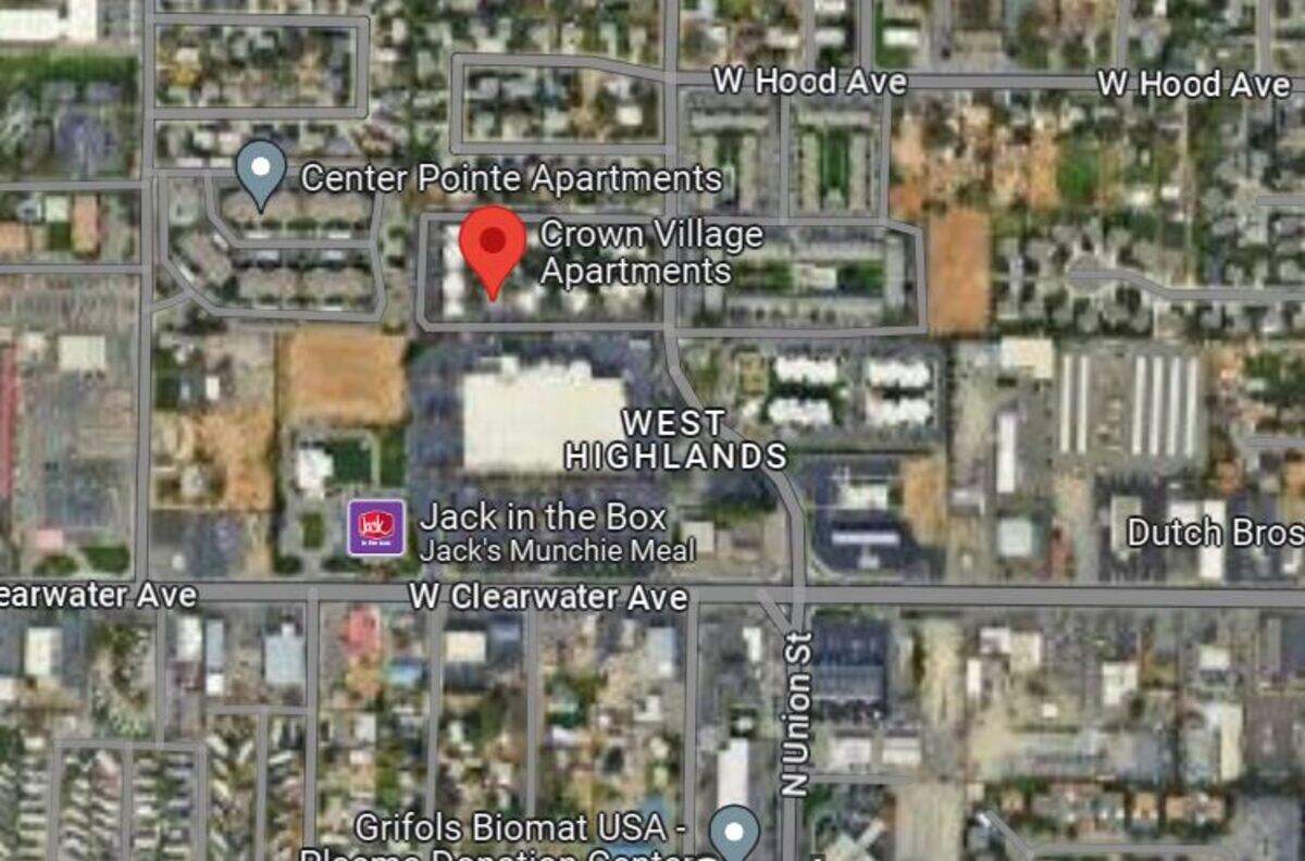 A man died from gunshot wounds after being shot at the Crown Village apartments in Kennewick.