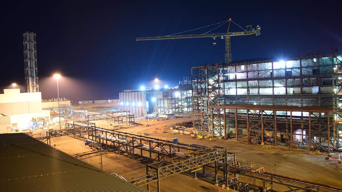 The vitrification plant at the Hanford nuclear reservation is shown at night.