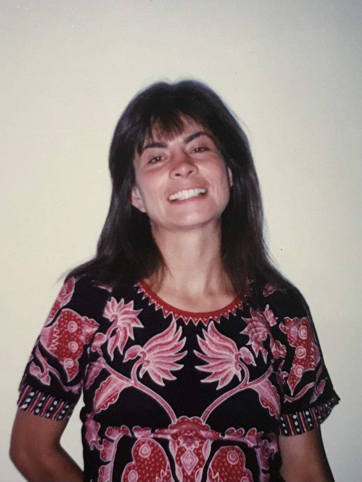 Linda Ramos-Moore