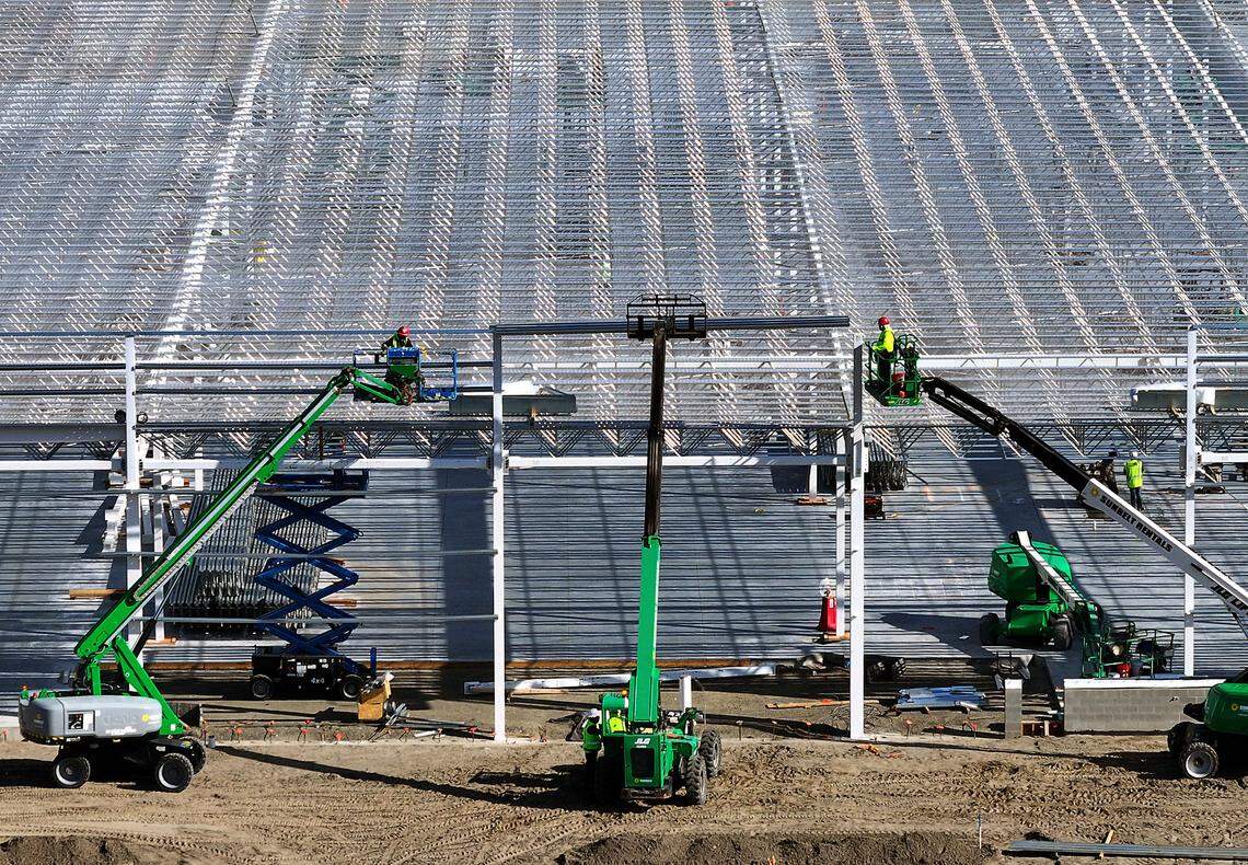 Construction crews are moving quickly to erect the supporting steel structure at the site of the Tri-Cities’ second Costco Wholesale store in Richland.
