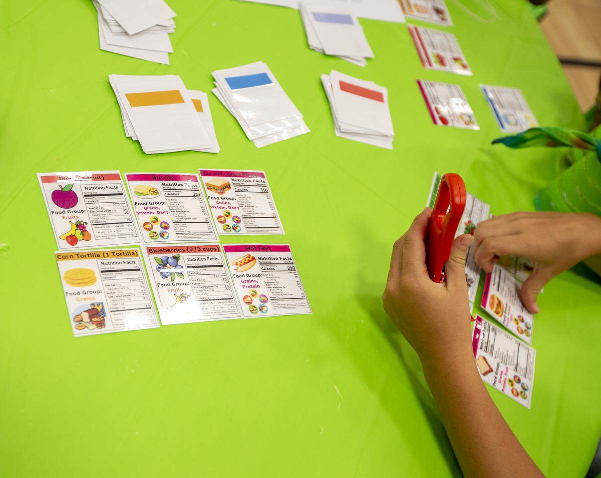 A 14-year-old named Zack Darling created a new card game that helps new diabetics learn about healthy food choices, insulin dosages and carb counting.