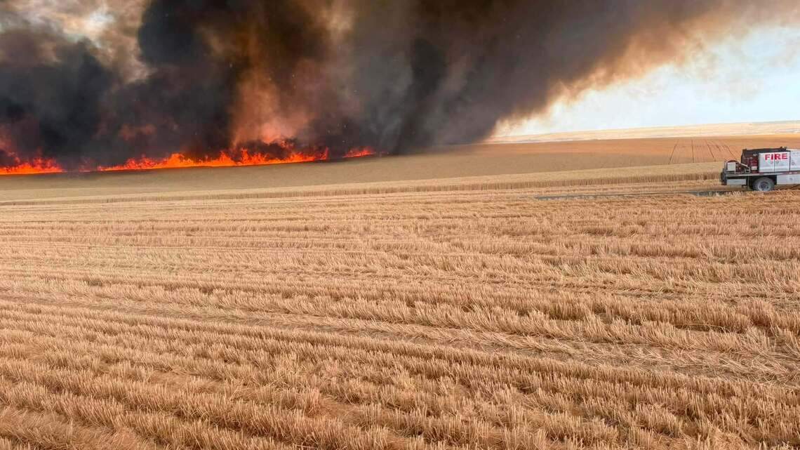 Update: Farmer loses 500 acres of wheat, pasture in northern Franklin Co. wildfire