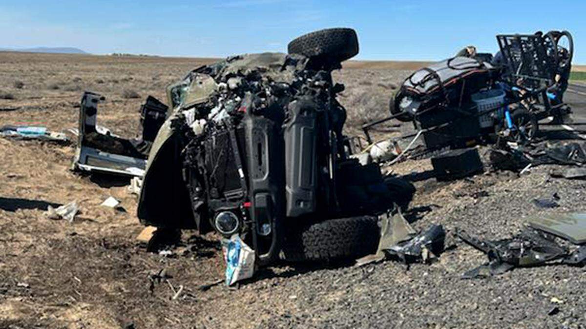 Benton County Sheriff’s deputies responded Thursday afternoon to the scene of a serious two-vehicle head-on collision near South Plymouth Road and Reese Road. 