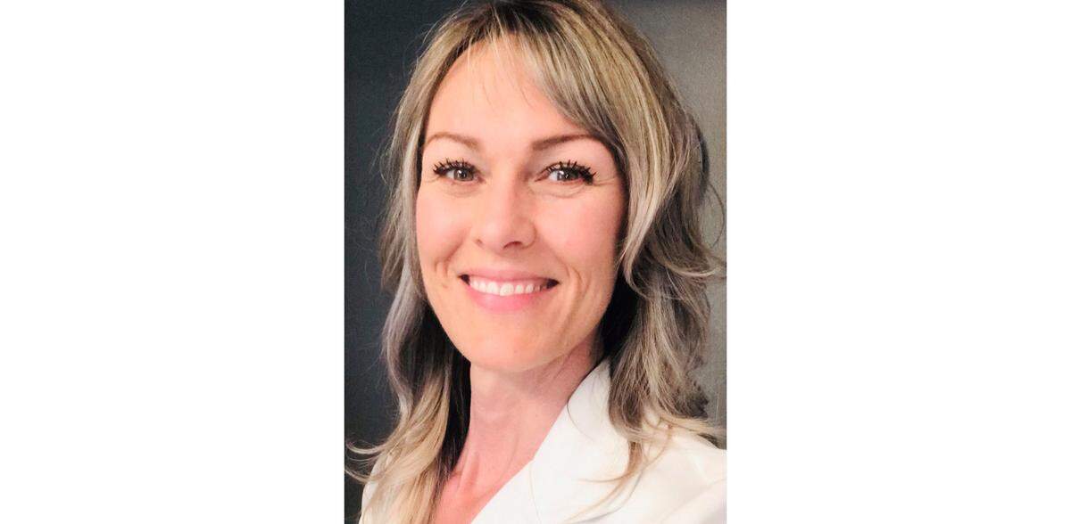 Lisa Thomas announced she is running for governor.