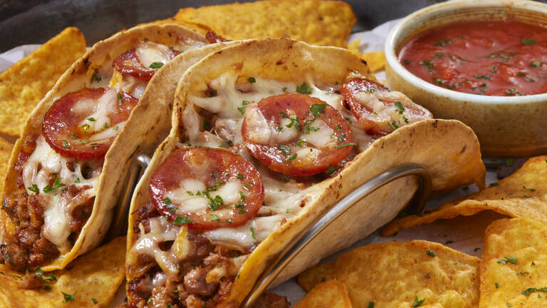 Unwashed hands, food too warm. Failed Tri-Cities food safety inspections