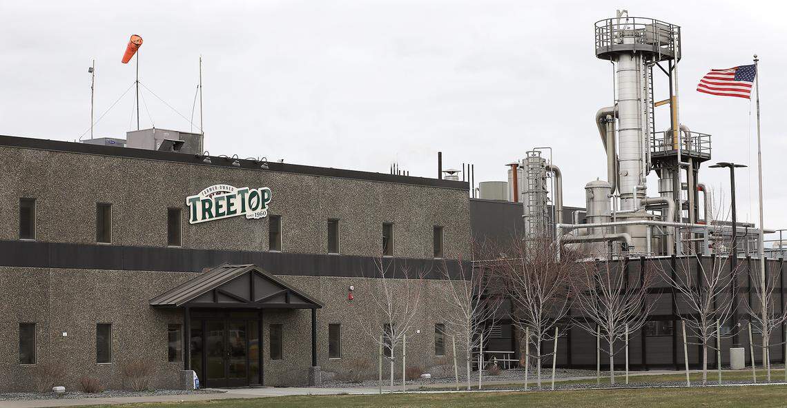 Tree Top's plant in Prosser employs nearly 125, who process apples, pears, cherries, grapes, and many other fresh and frozen fruits into a wide variety of juice concentrates.