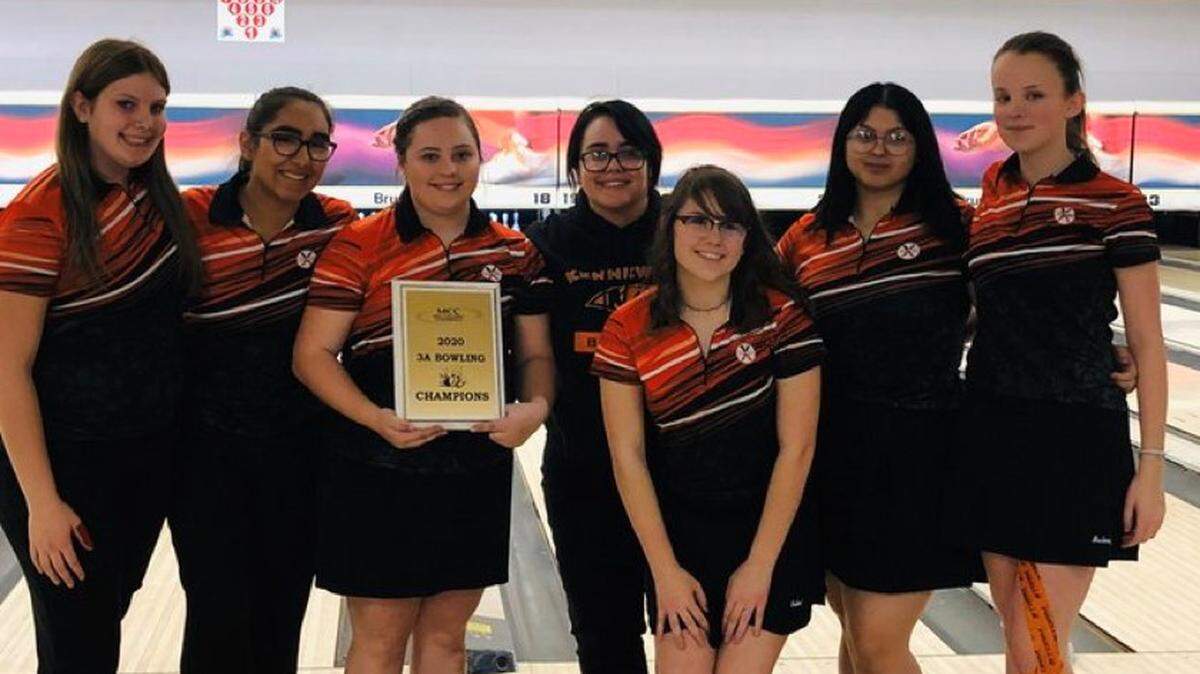 Kennewick High’s girls team will roll into the state bowling tournament as the MCC 3A champs with a perfect 16-0 record.