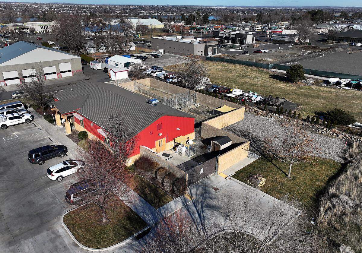 The Benton County Canine Shelter is expanding its facility and has doubled staff to take on new responsibilities after criticism on dangerous dog calls. Benton County Commissioners recently approved sending a projected $1.6 million project out for bid to nearly double the canine shelter footprint. It will nearly double the number of kennels available, with a total of 60 to 70 units for strays, medical intakes, quarantines, puppies and dangerous dogs.
