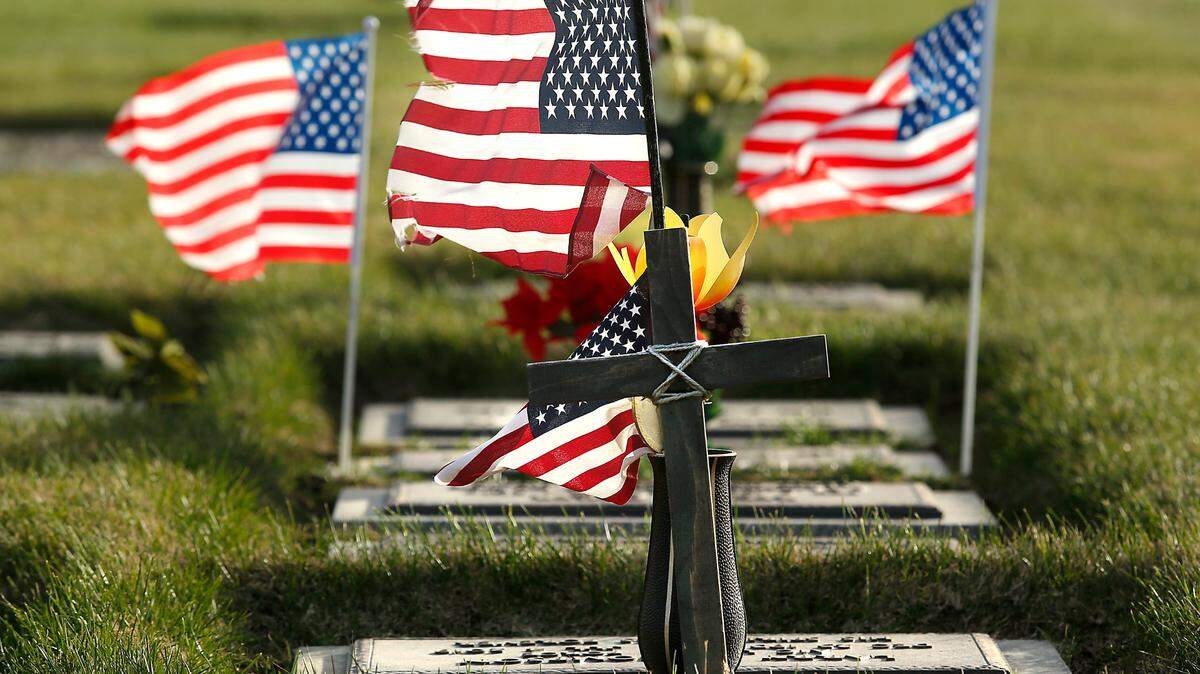 A proposed Tri-Cities Veterans Cemetery would be the second Washington state cemetery for service members.