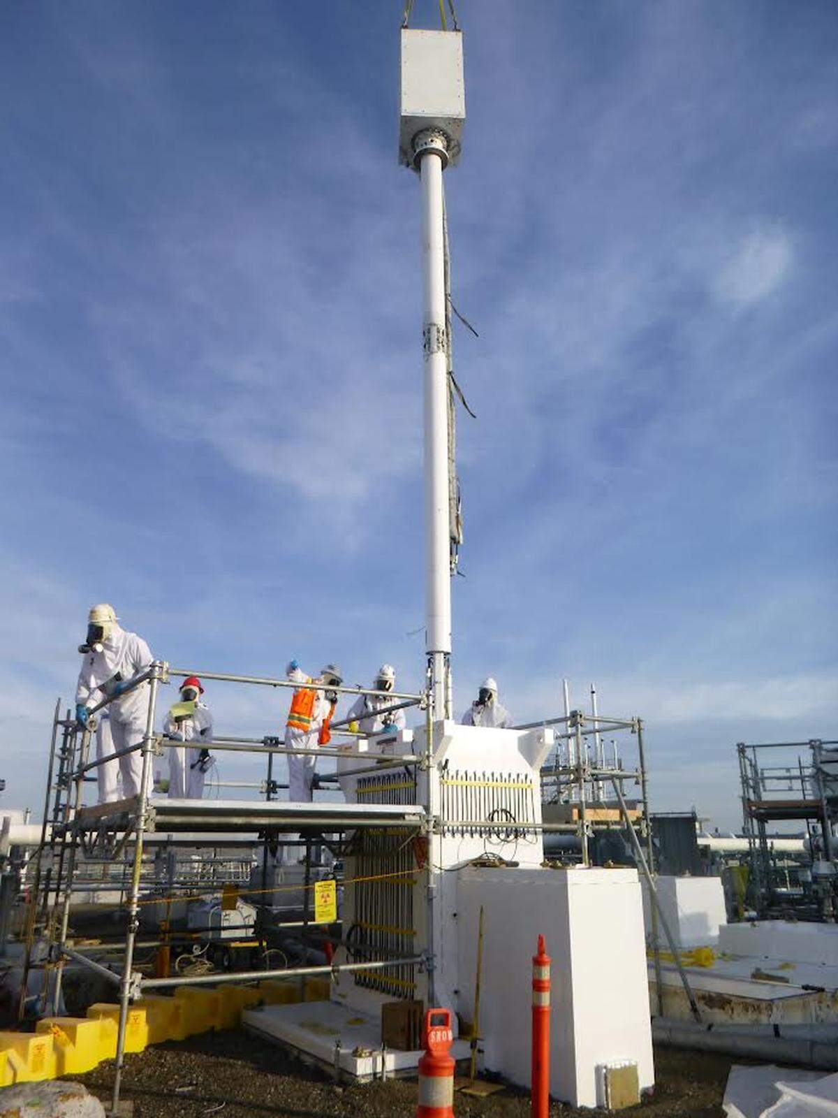 Preparations, such as installing equipment into a tank to mobilize waste, are nearly complete to allow retrieval of radioactive waste from A Farm, the site’s third tank farm, to begin in July 2024.