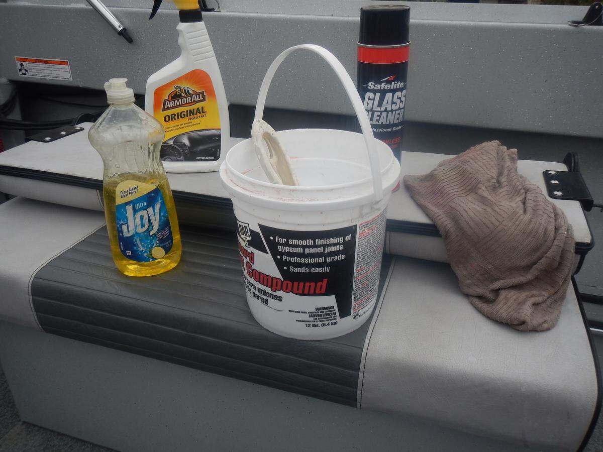 Cleaning your boat before it’s stowed for long intervals is a good practice.