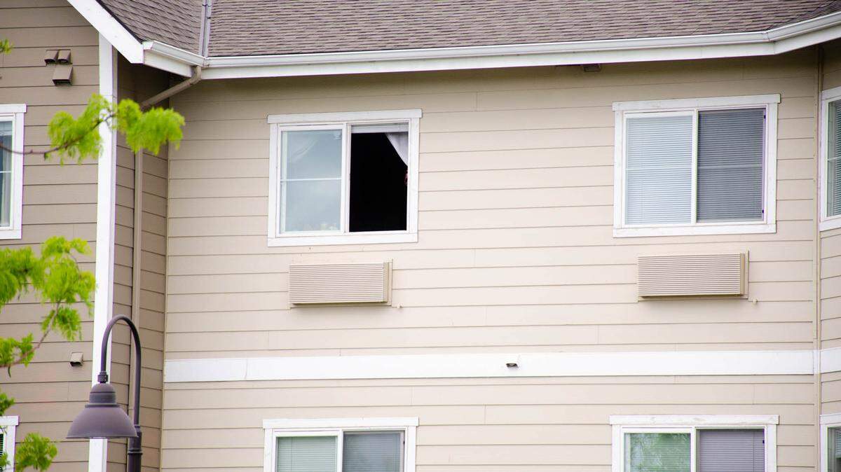 Kennewick investigators are investigating the death of a man who fell from the third floor of the Parkview Estates senior living center on Wednesday.