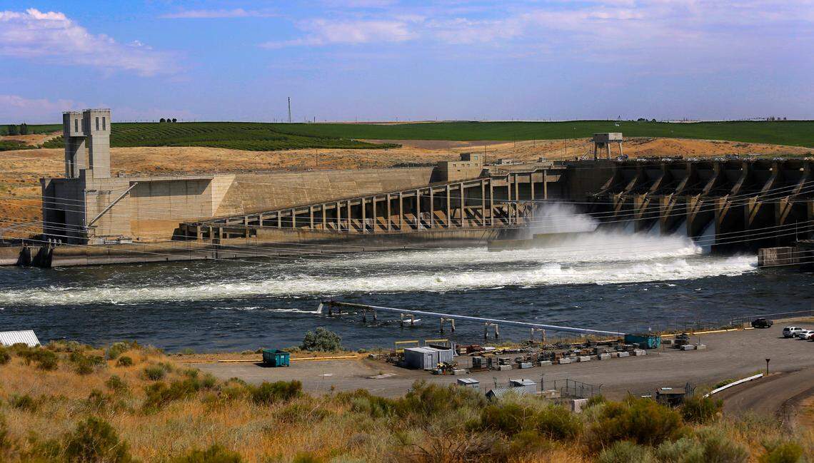 Ice Harbor Dam on the Snake River in Walla Walla County.