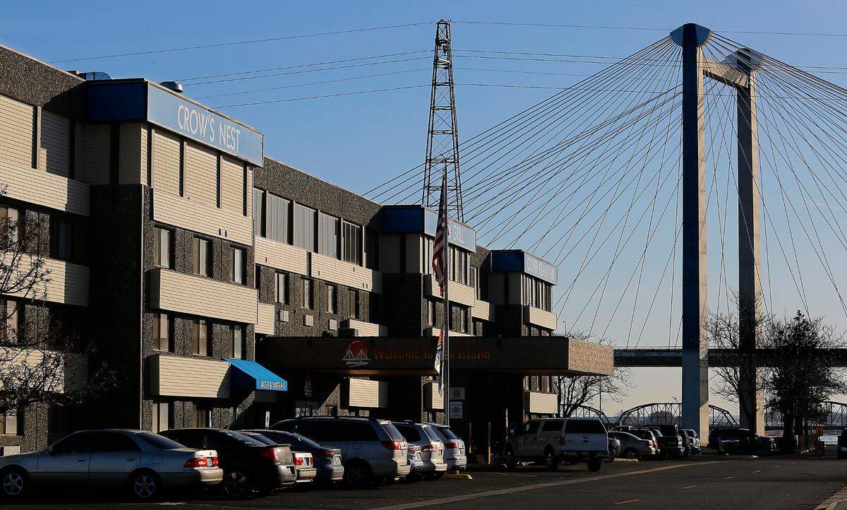 The Clover Island Inn motel sits on shoreline of the Columbia River near the cable bridge in Kennewick.