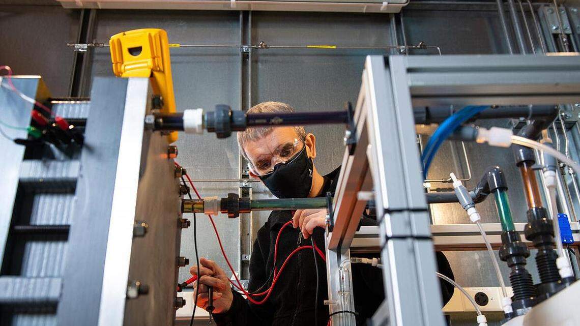 Construction contract awarded for $75 million laboratory in Richland