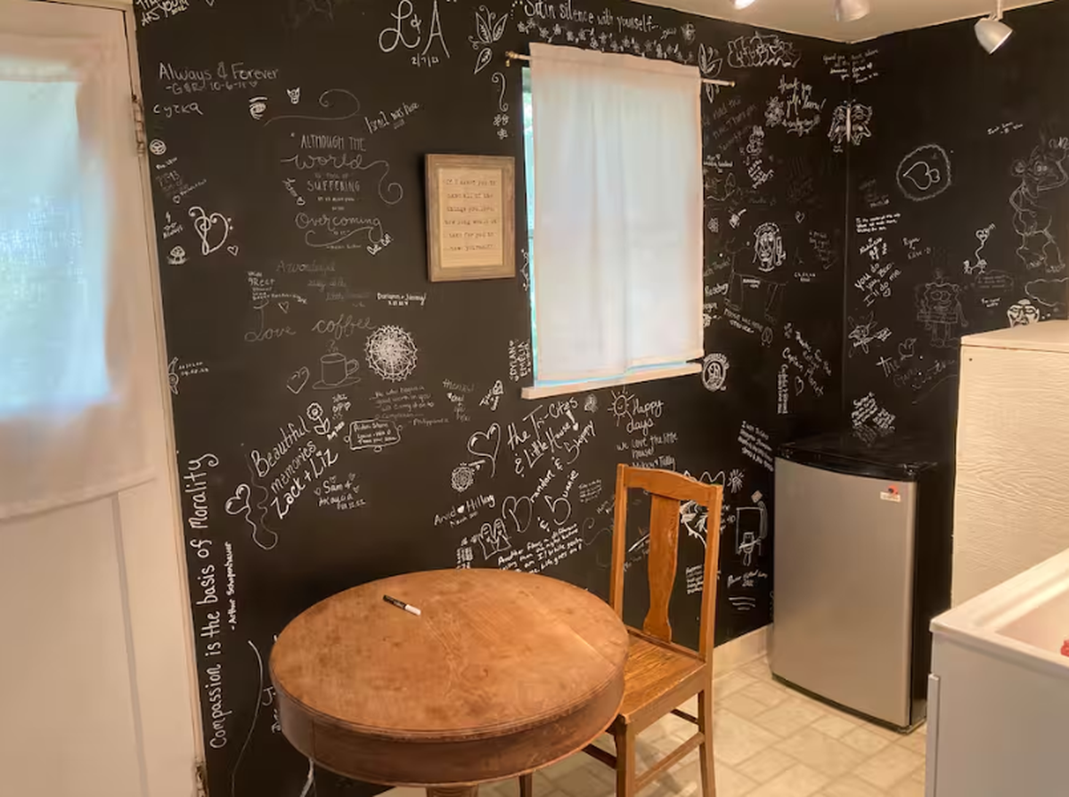 This studio cabin in old Pasco is available for vacation rentals on Airbnb.