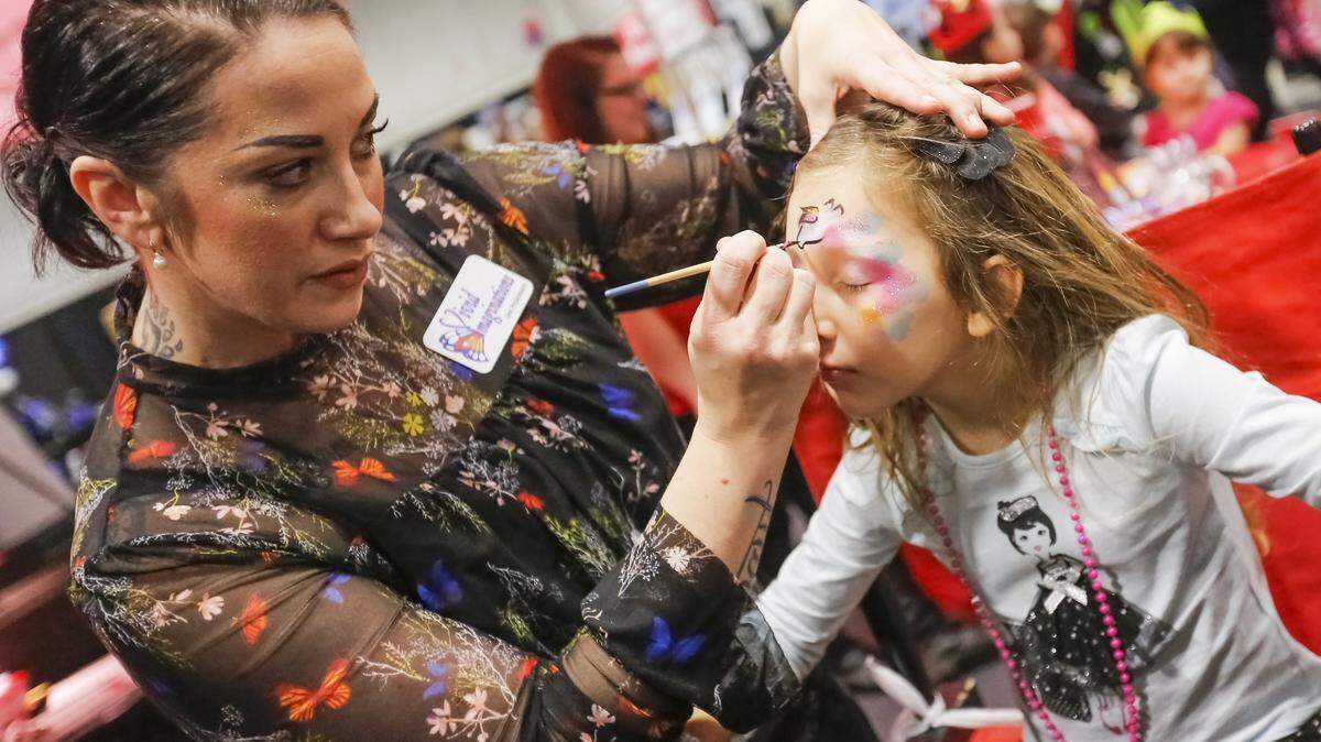 Dee Pridemore, of Vivid Imagination Face Painting, is putting on the Tri-City Family Expo Jan. 24-25 in Pasco.