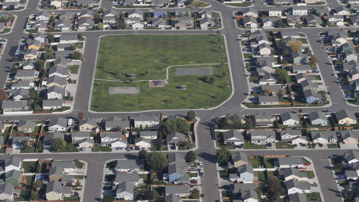 The Tri-Cities League of United Latin American Citizens says a map approved by the Pasco City Council “dilutes” the strength of Hispanic voters and might not align with the Washington state Voting Rights Act.