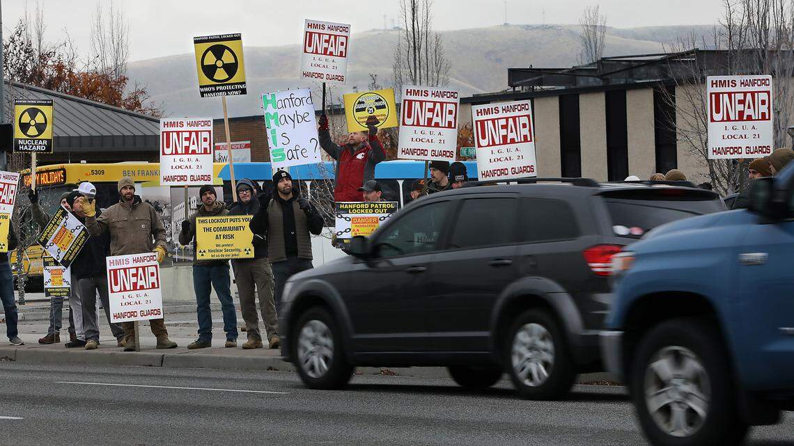 Locked out guards at Hanford nuclear site reach contract deal on 23.5% pay increase