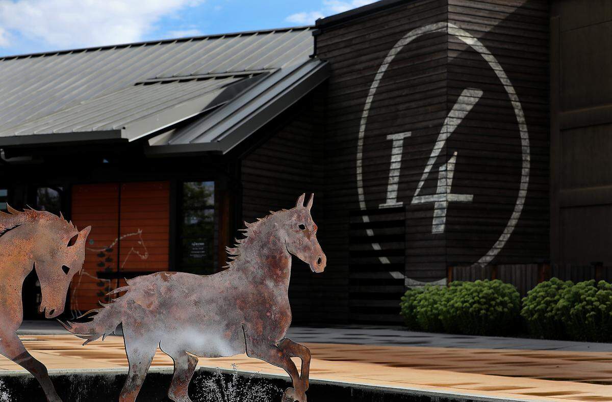 Ste. Michelle Wine Estates has reached an agreement to sell its 14 Hands Winery in Prosser.