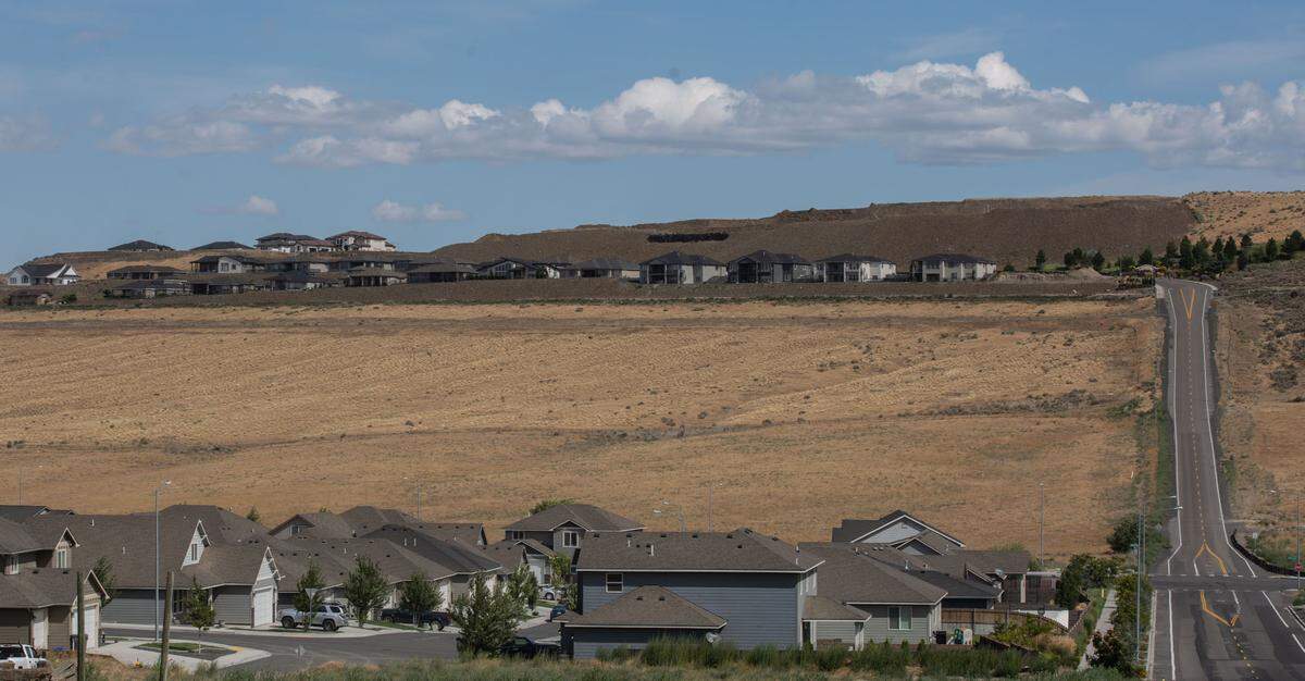 An expansive $5 million home is planned for the south side of Thompson Hill in Kennewick.