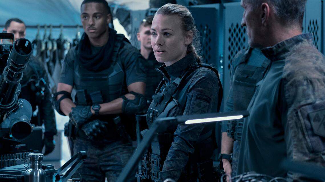 Mr. Movie Review: Chris Pratt goes back to the future to battle in ‘The Tomorrow War’