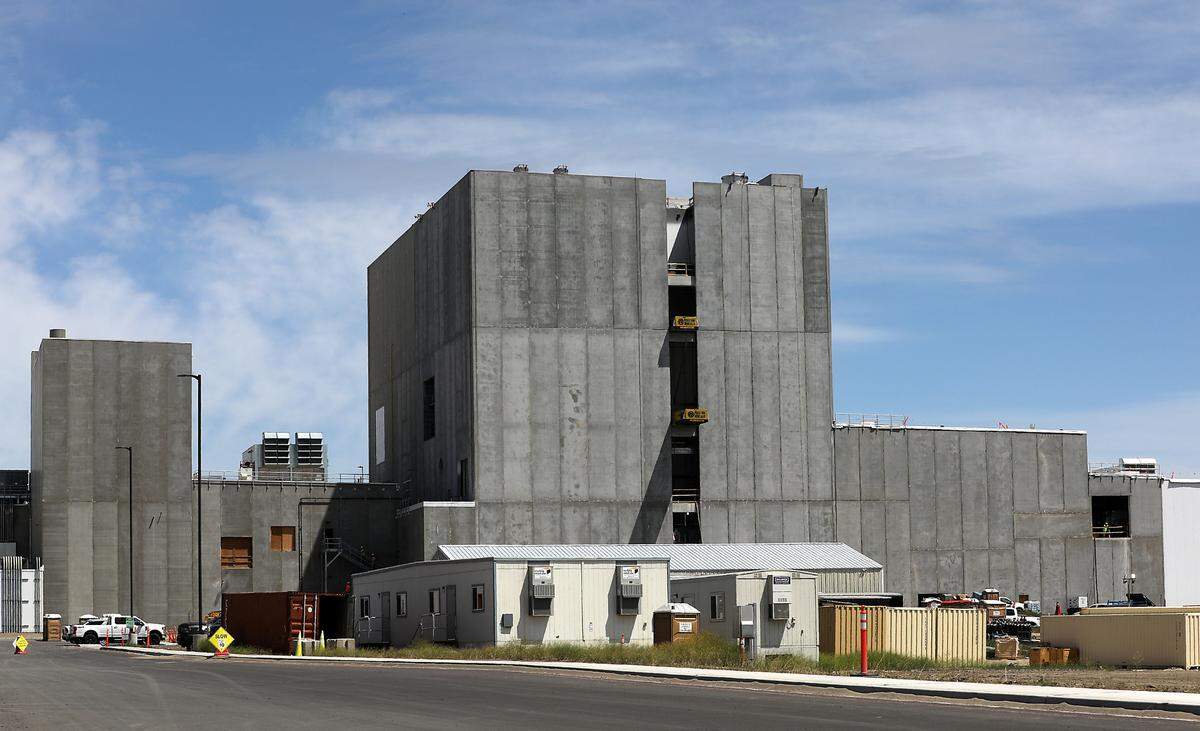Darigold began processing milk on June 2 at its new $900 million Pasco plant