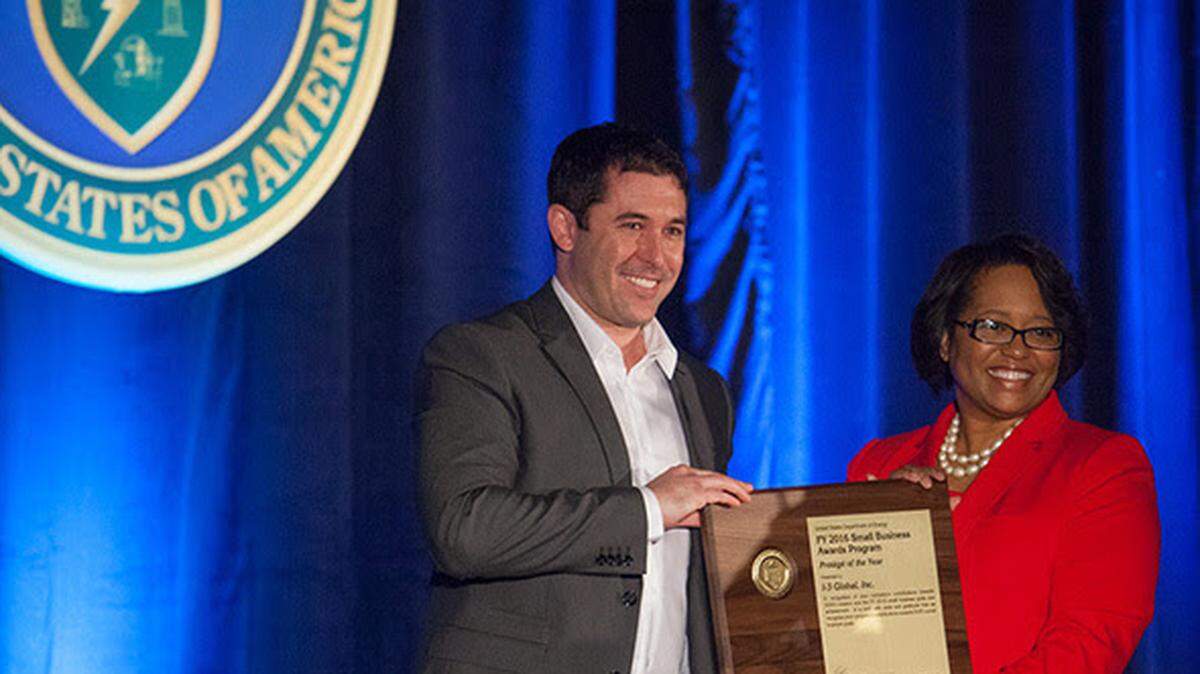 Kris Lapp, owner of I-3 Global in Kennewick, receives the award for the Department of Energy’s Protege of the Year in 2017. He recently filed for personal bankruptcy protection.