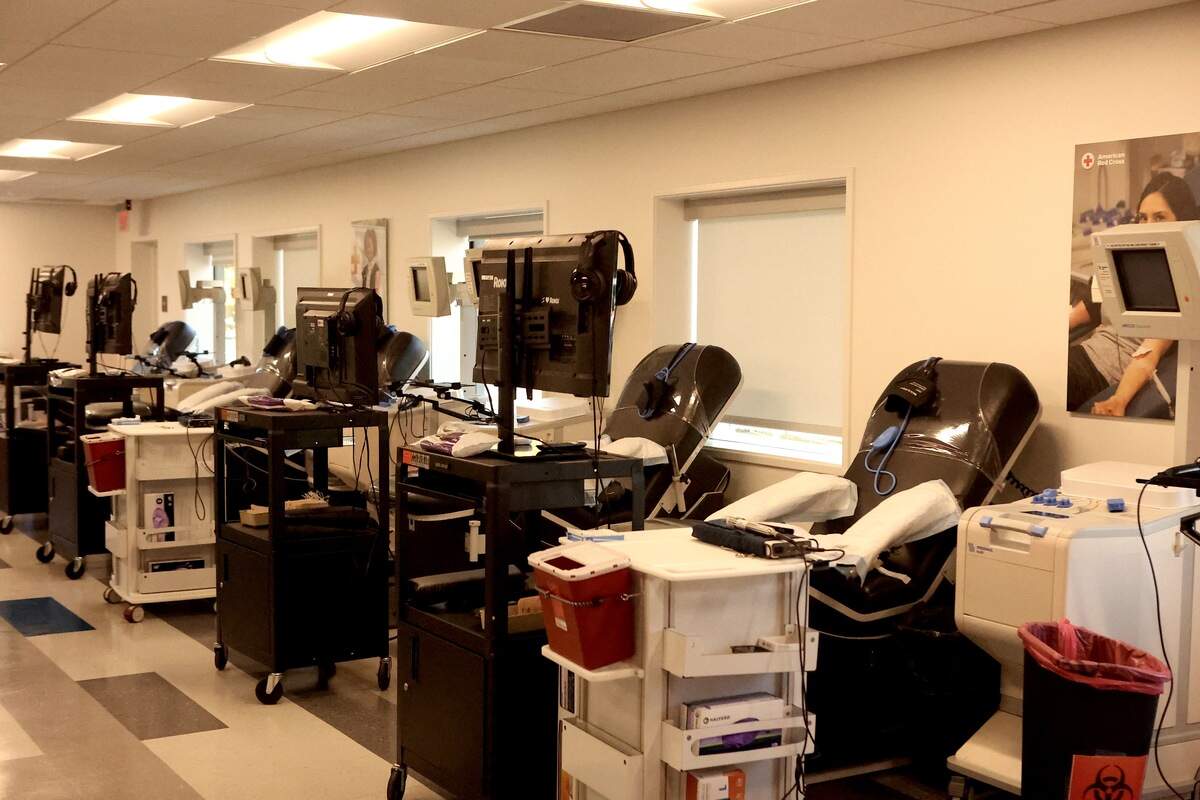 Beds for platelet donation line the blood services area at the west Kennewick Red Cross location.