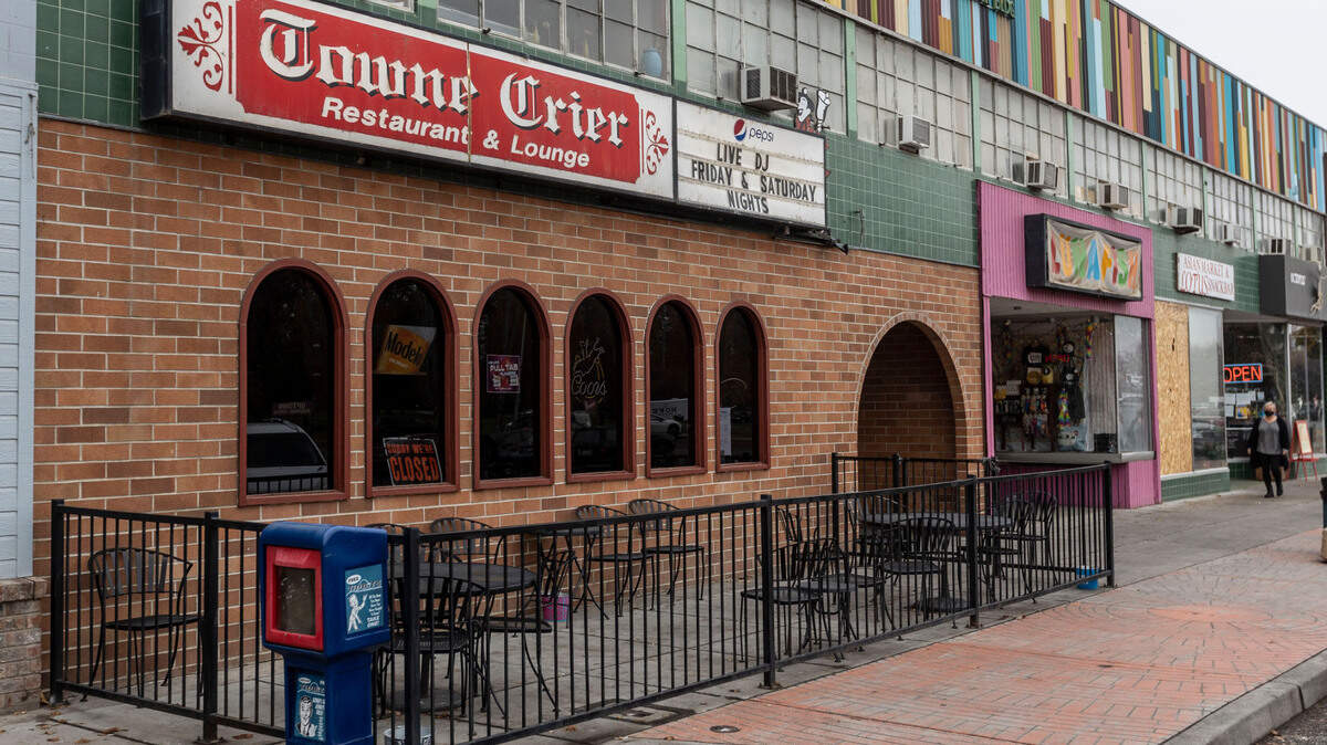 Towne Crier, a restuarant and lounge in the Uptown, will be closing its doors at the end of November after decades of business in the Richland community.