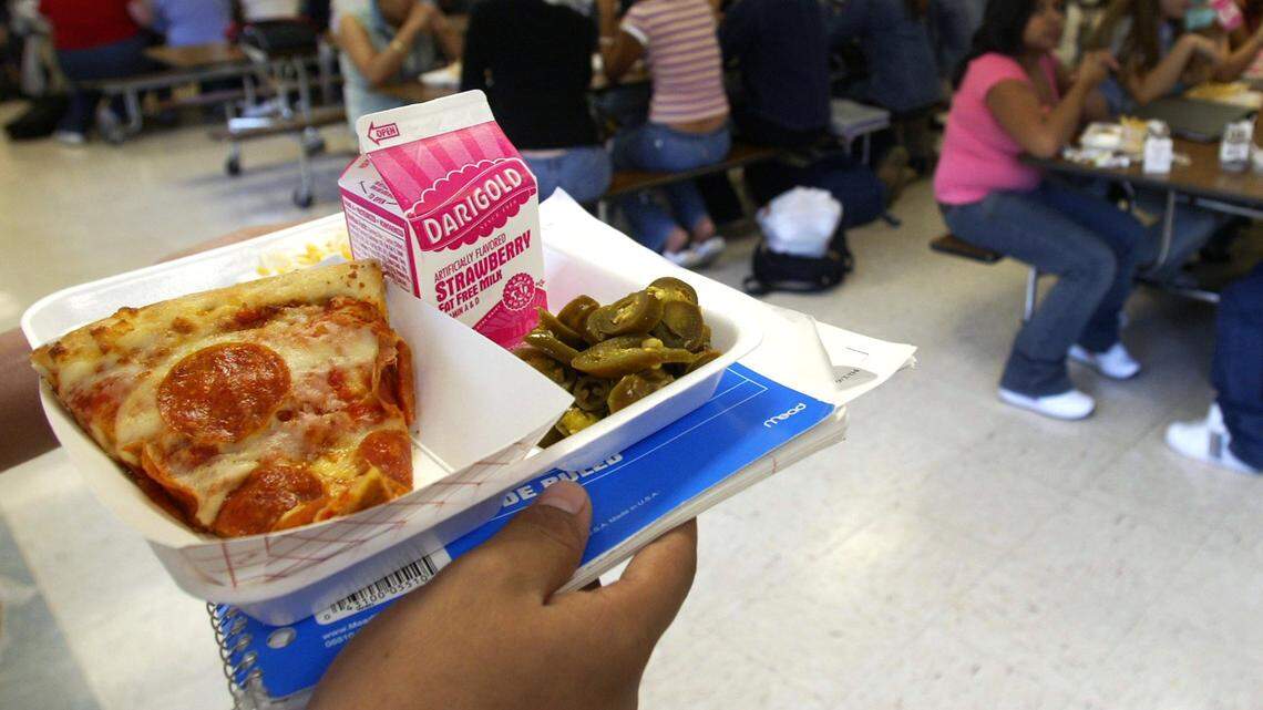 All 1.1 million WA students would be eligible for free school lunches under proposed law